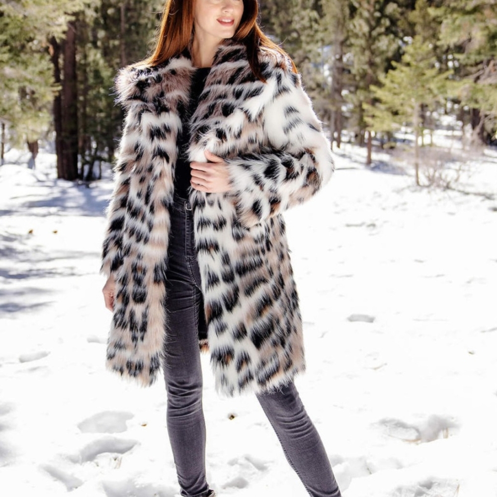 Donna Salyer Fabulous Furs Faux Fur Leopard Print Coat NWOT